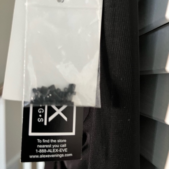 ALEX EVENINGS LITTLE BLACK DRESS - Picture 7 of 8